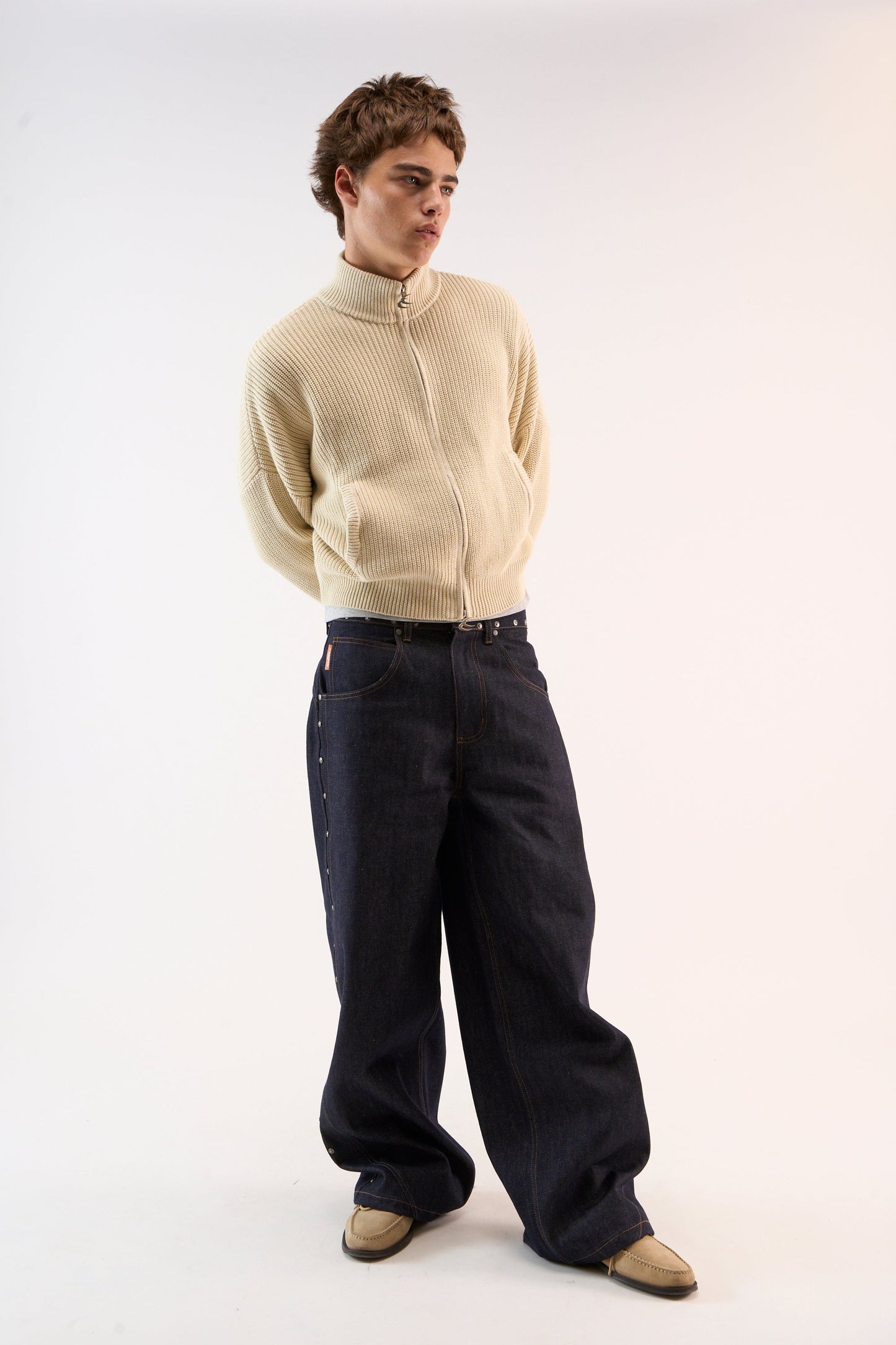 Delore Ecru Knit Zipper