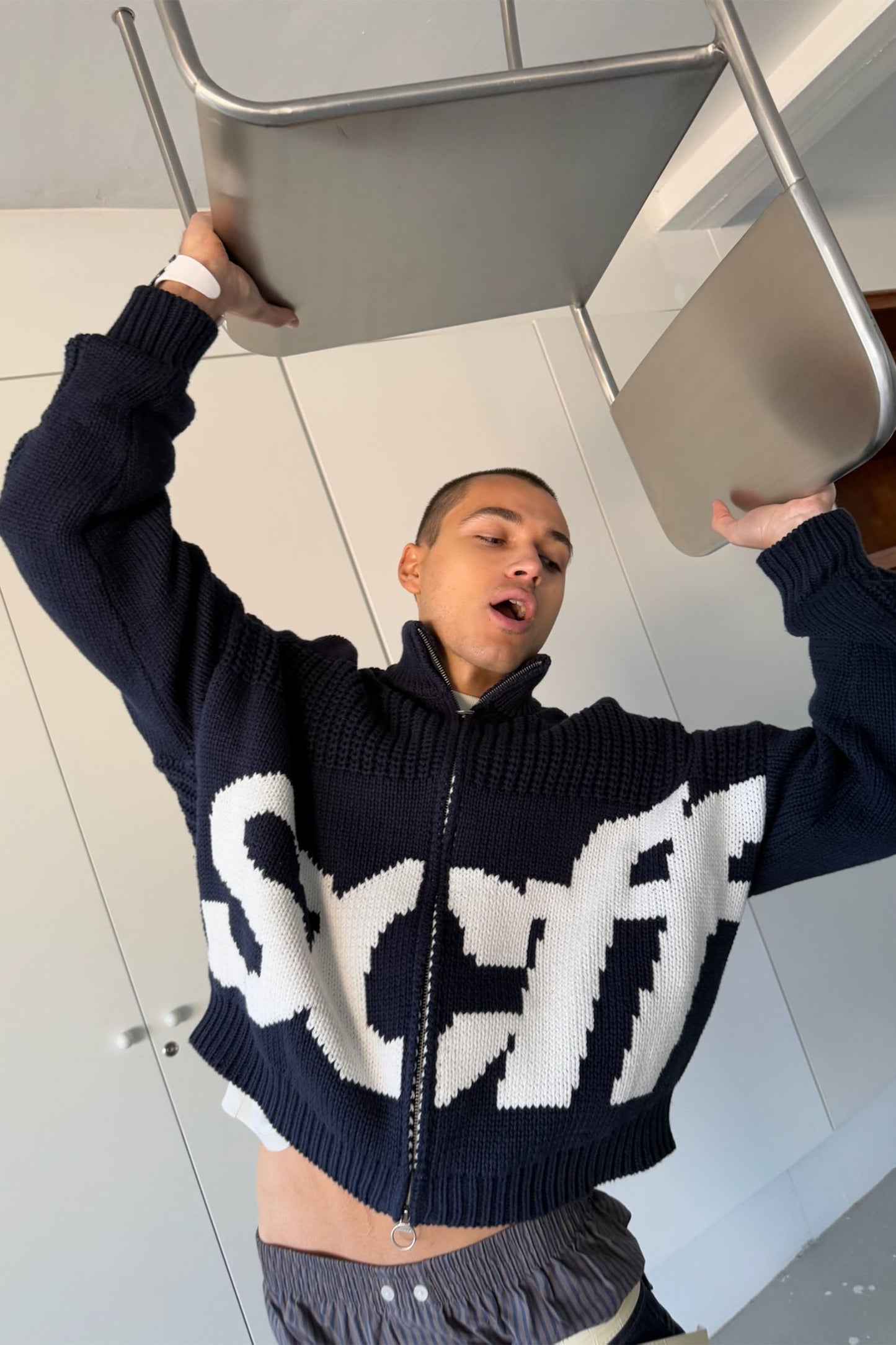 Scff Navy Knit Zipper