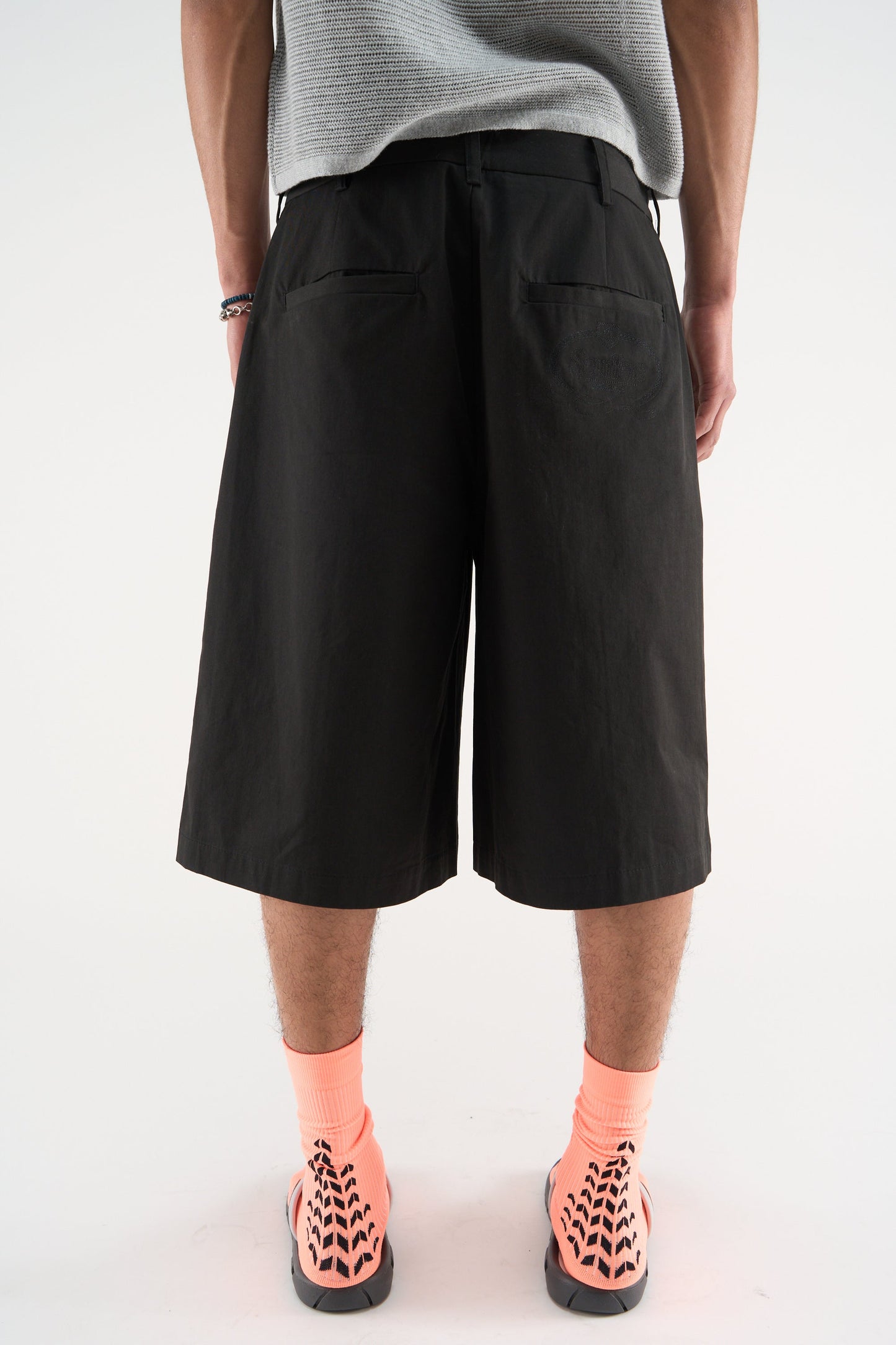 Simon Black Jorts